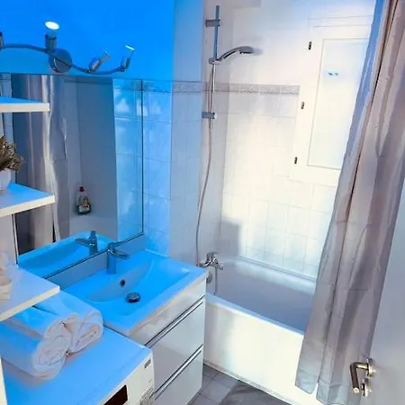 Apartamento Studio Avec Vue Mer - Charming View Studio Saint-Laurent-du-Var